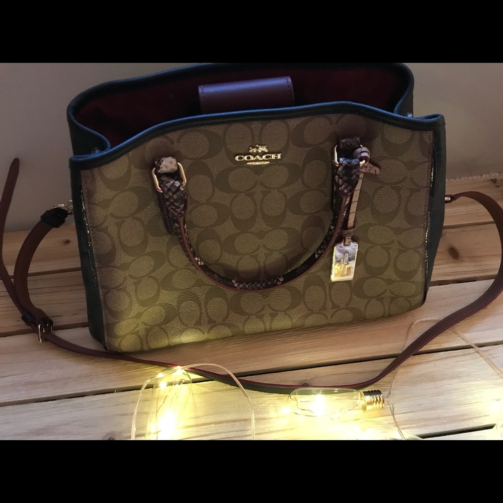 Authentic coach purse